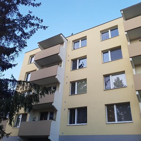 1+1 Znojmo Lejlighed Eksteriør billede