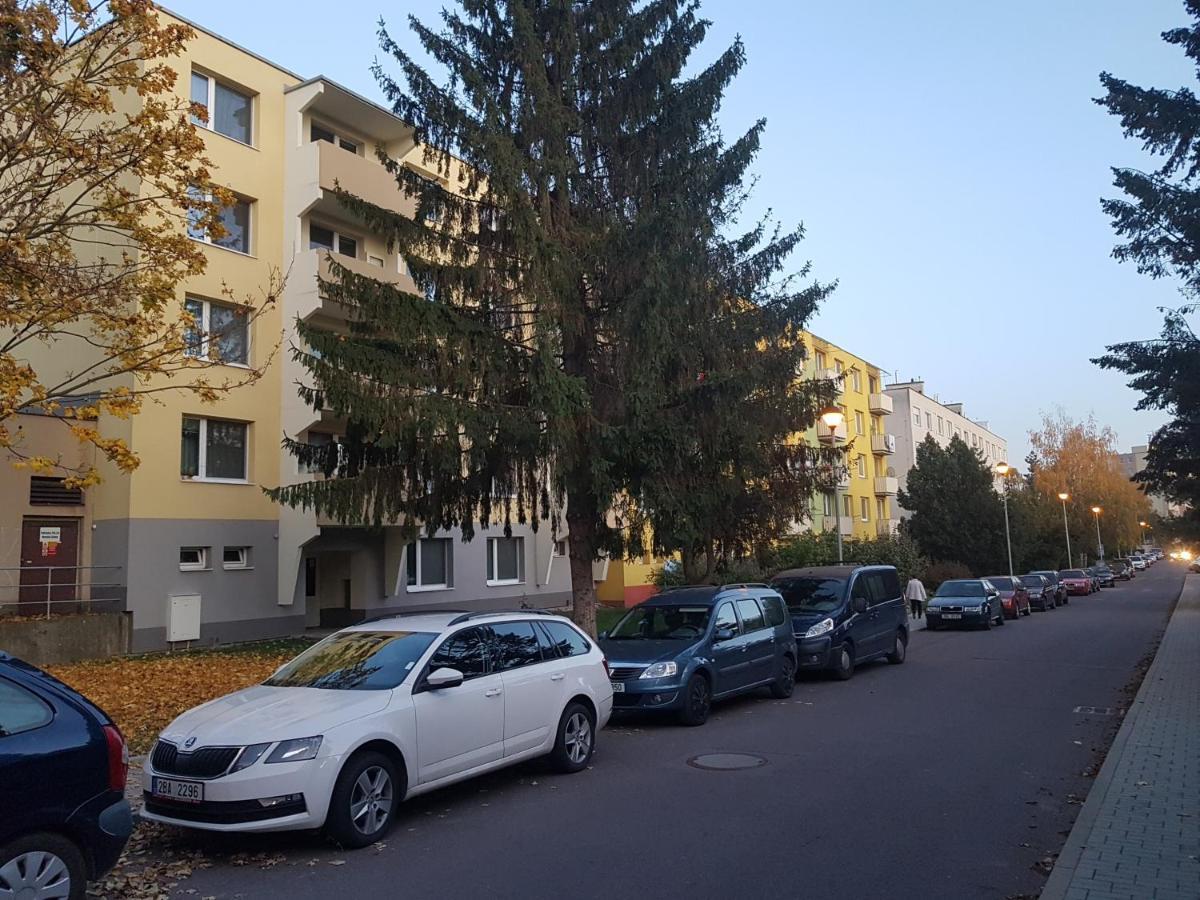 1+1 Znojmo Lejlighed Eksteriør billede
